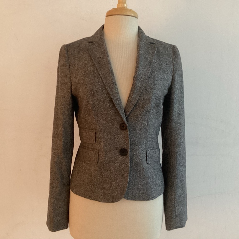 J Crew Factory Gray Tweed Wool Blend lined Three Pocket Two Button Blazer 4 EUC